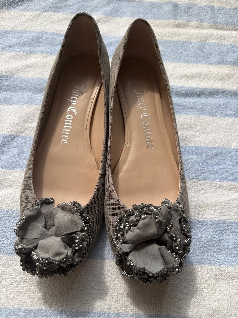 Juicy Couture Gray Floral Beaded Ballet Flats